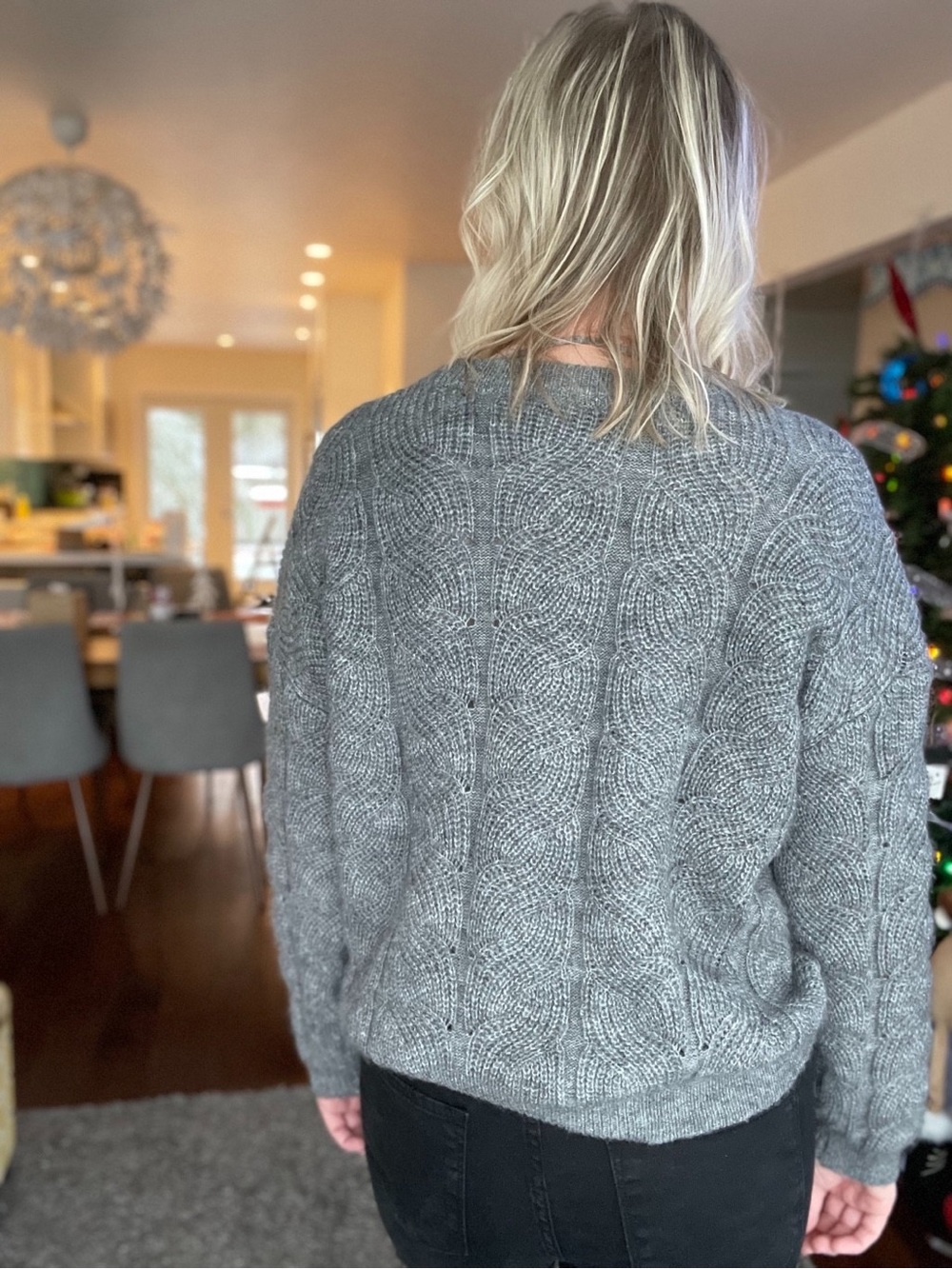 Vero Moda Heather Gray Cable-Pattern Crewneck Sweater - Picture 5 of 5